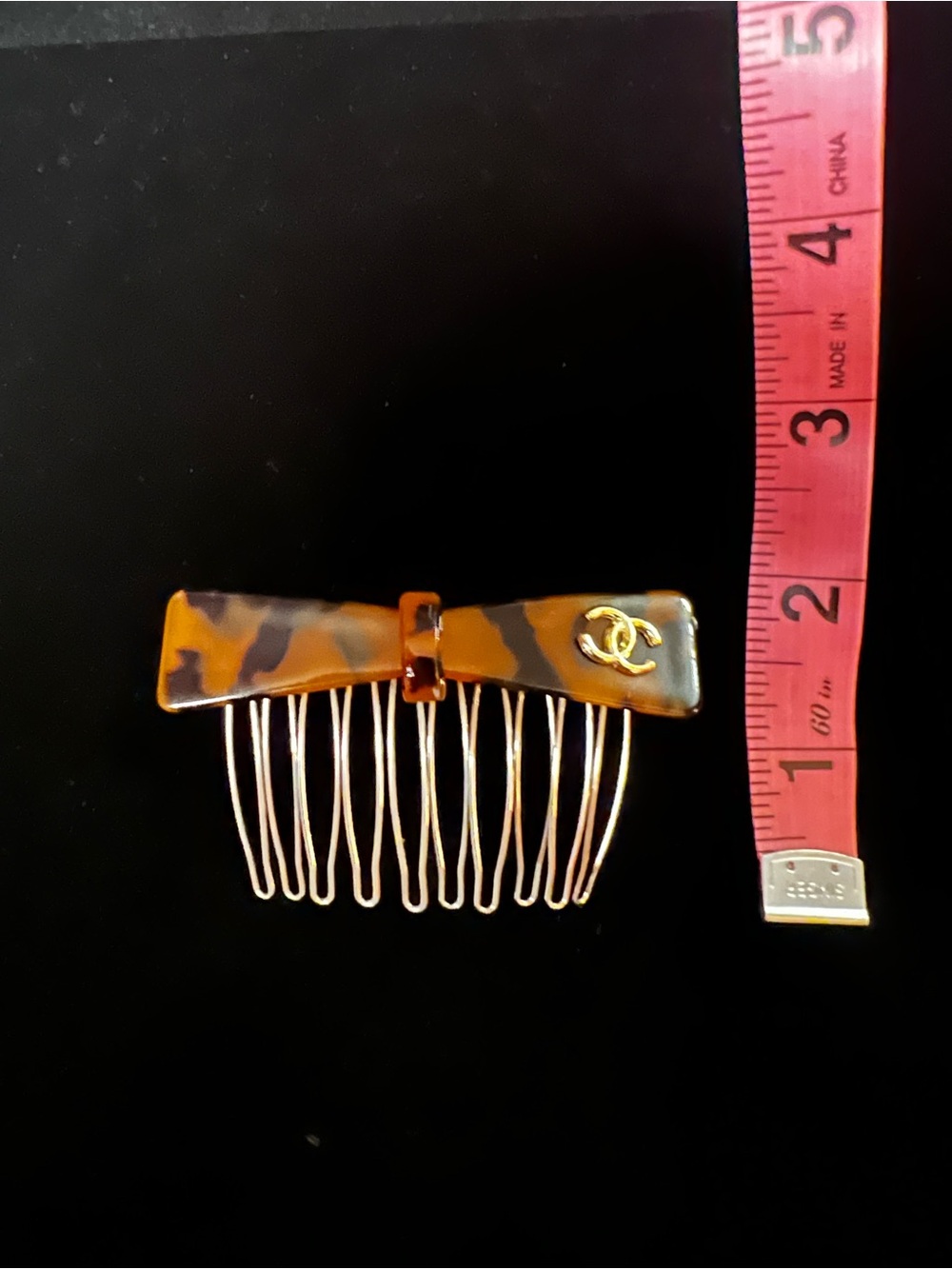 New ChaneI  Hair Comb / Hair Accessory Tortoiseshell with Gold-Tone LOGO